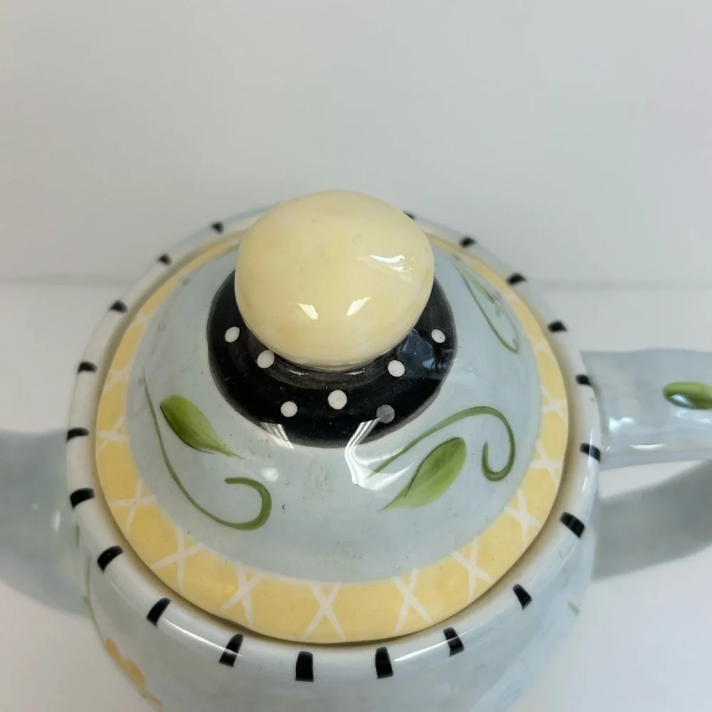 Bella Casa by Ganz Teapot/ Art Pottery Tea Pot/ never used  tag still on bottom